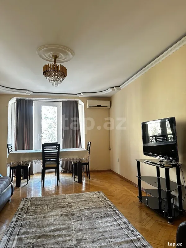 Kirayə verilir 3 otaqlı mənzil 90 m²