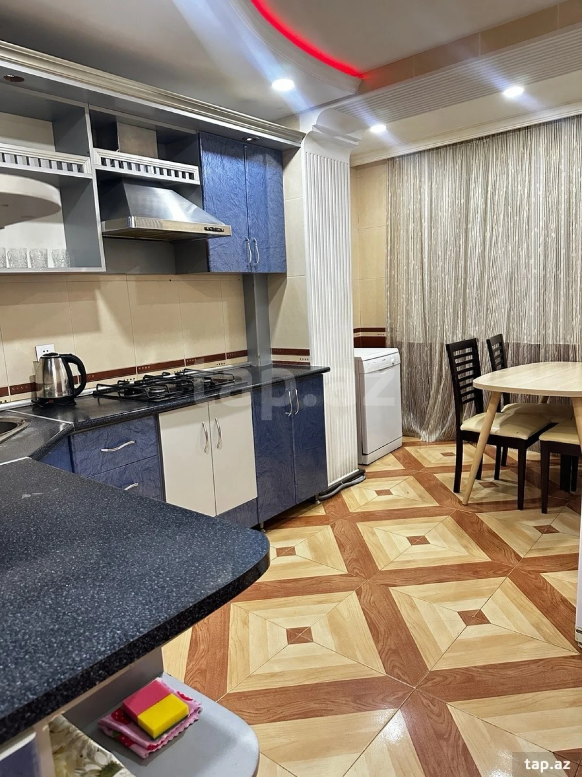 Kirayə verilir 3 otaqlı mənzil 90 m²