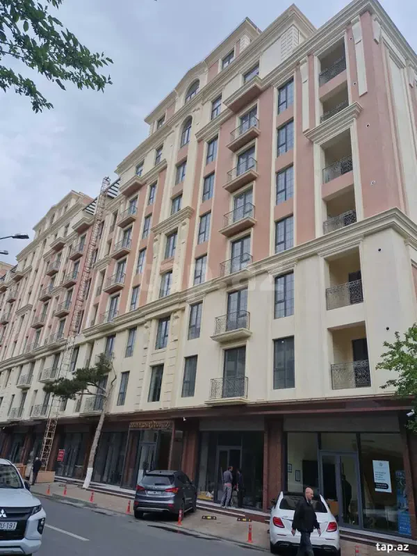 Satılır 4 otaqlı yeni tikili 201 m²