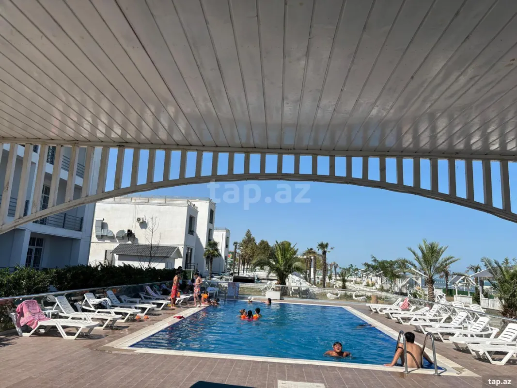 Satılır 1 otaqlı yeni tikili 38 m²