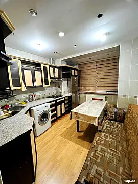 Satılır 5 otaqlı mənzil 115 m²