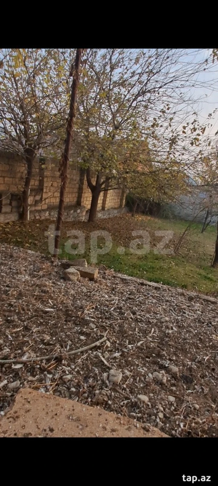 Satılır 6 otaqlı həyət evi