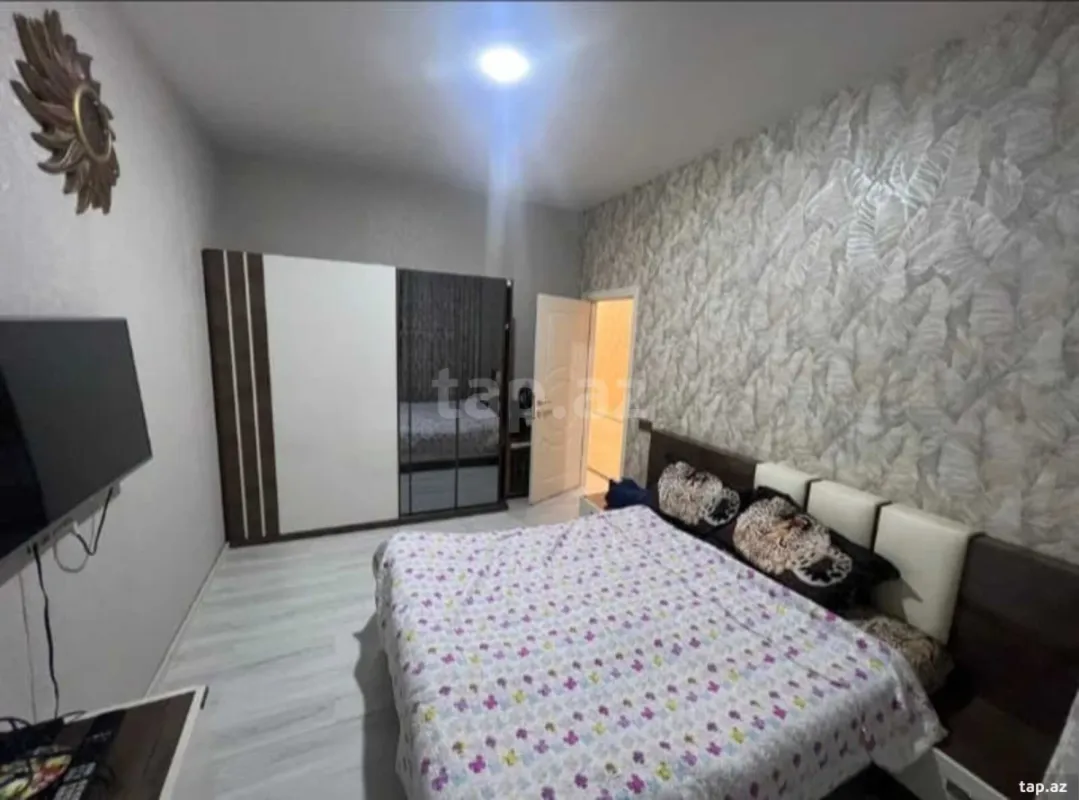 Satılır 3 otaqlı yeni tikili 137 m²