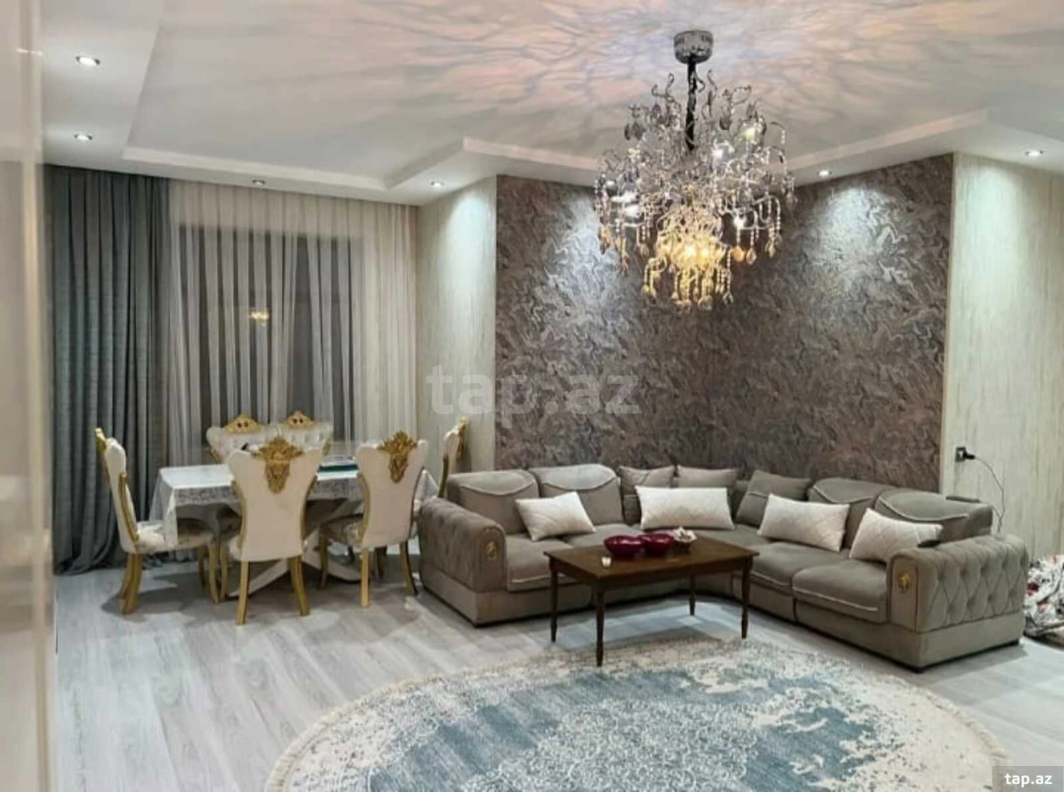 Satılır 3 otaqlı yeni tikili 137 m²