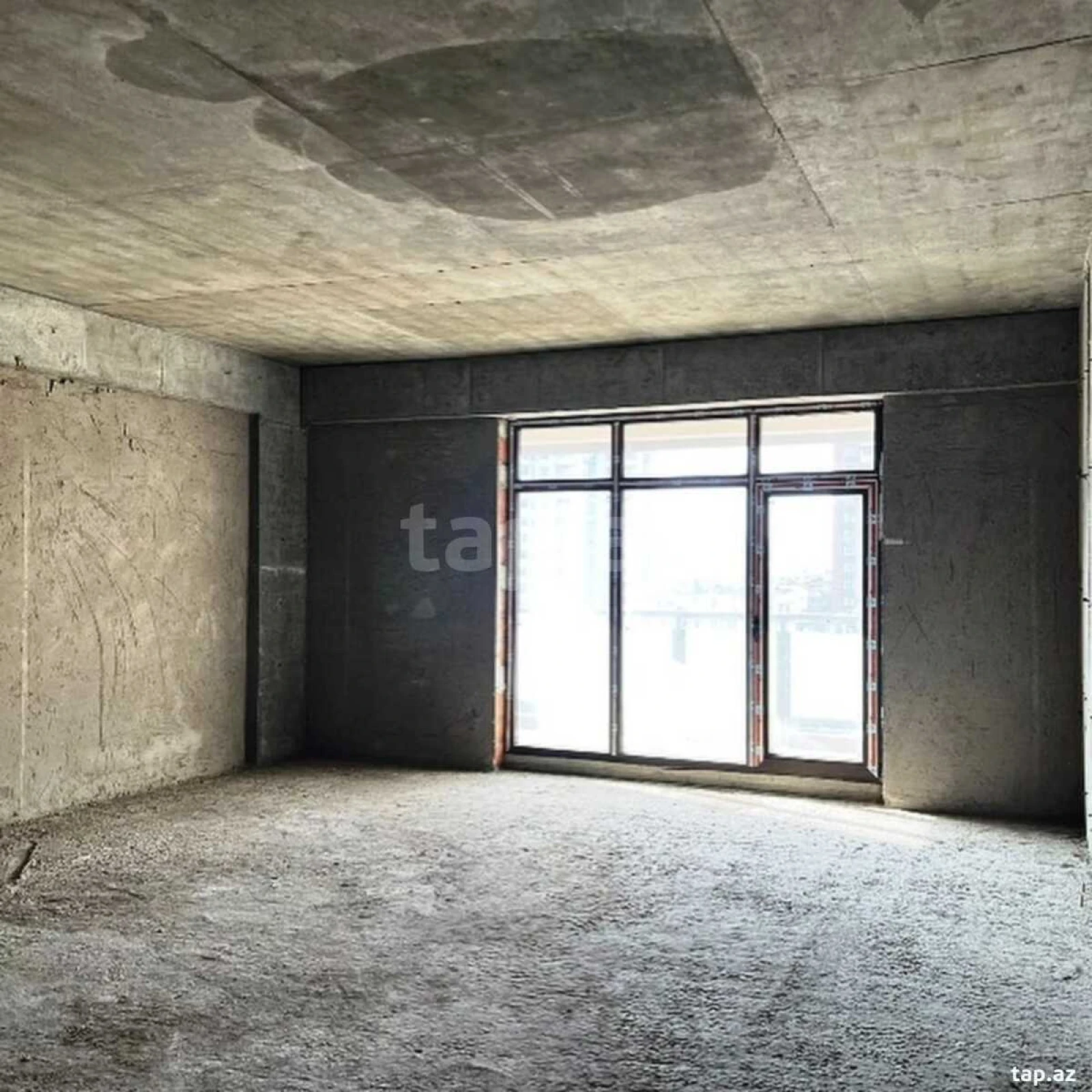 Satılır 3 otaqlı yeni tikili 138 m²