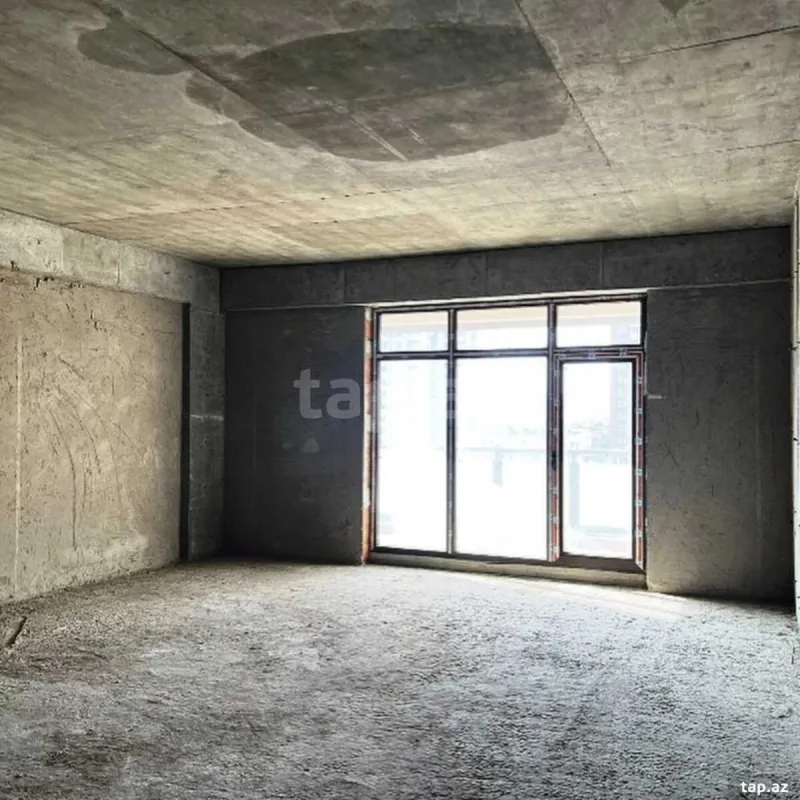 Satılır 3 otaqlı yeni tikili 138 m²