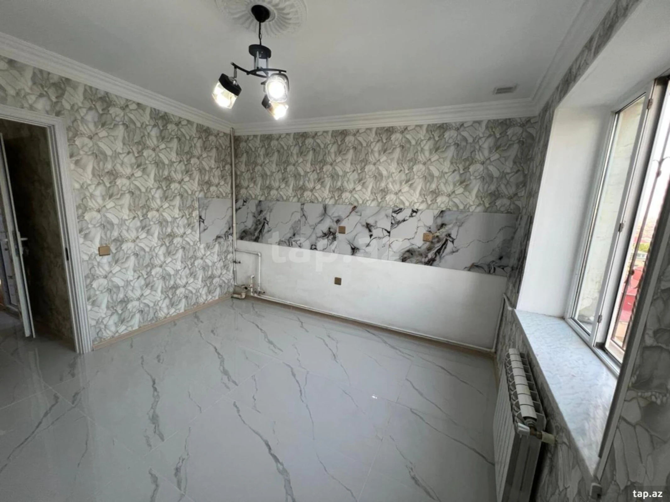 Satılır 2 otaqlı mənzil 60 m²