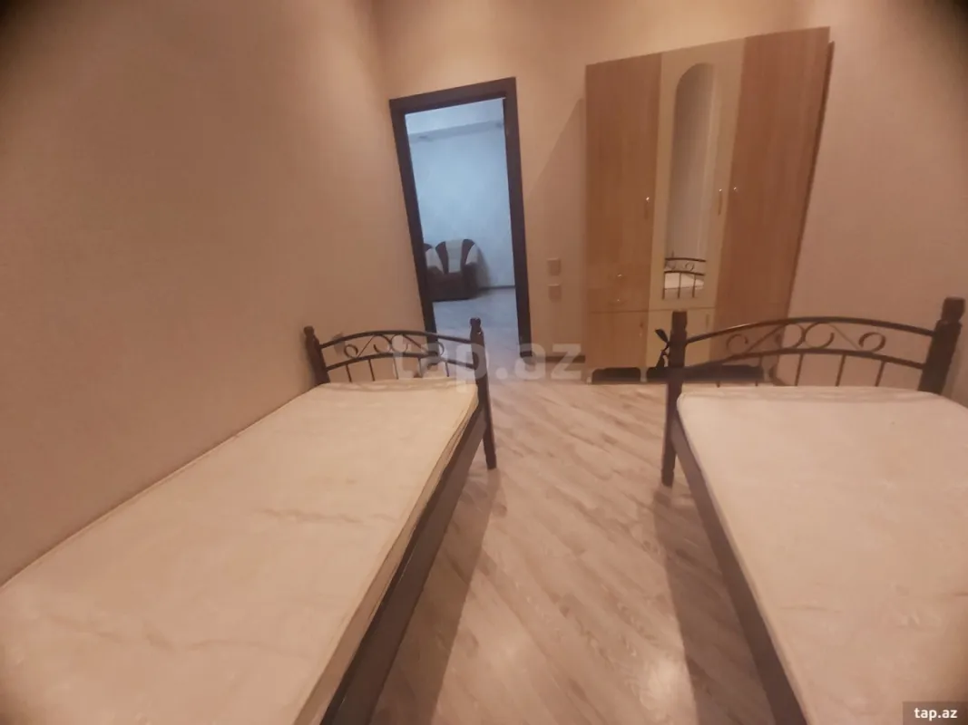 Kirayə verilir 3 otaqlı yeni tikili 80 m²