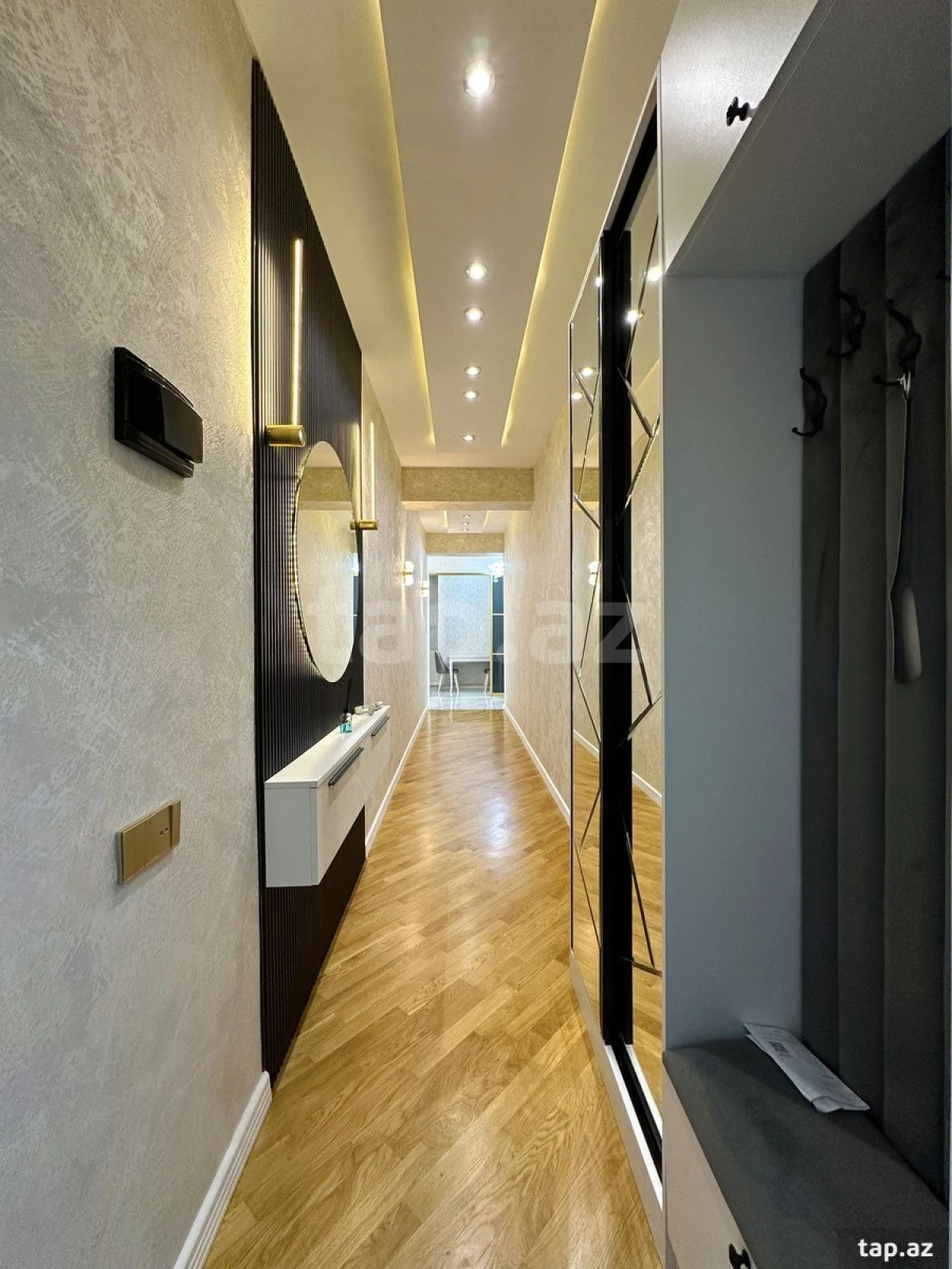 Satılır 2 otaqlı yeni tikili 90 m²