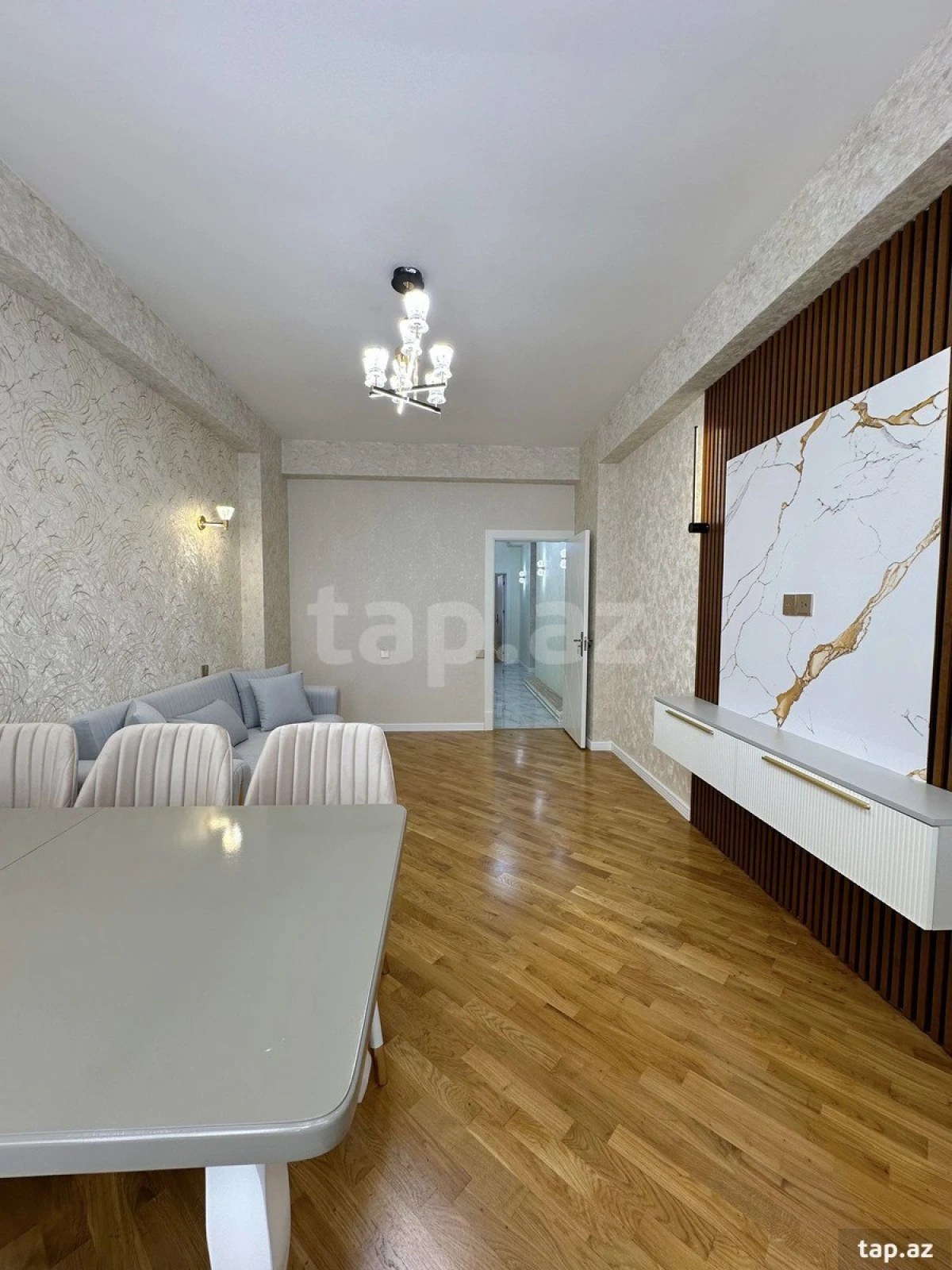 Satılır 2 otaqlı yeni tikili 90 m²