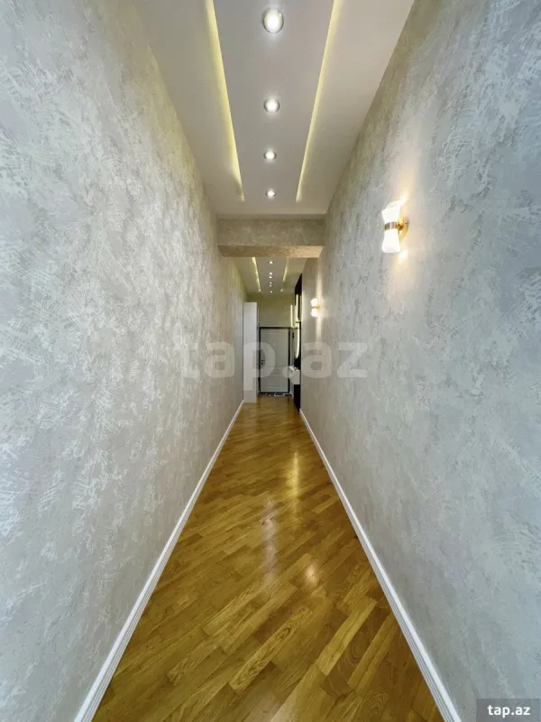 Satılır 2 otaqlı yeni tikili 90 m²