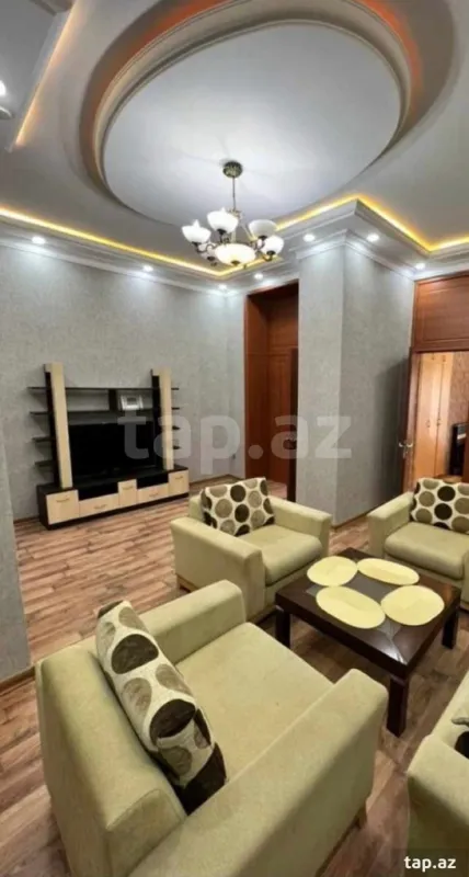 Kirayə verilir 3 otaqlı mənzil 80 m²