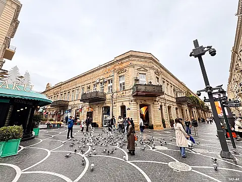 Kirayə verilir 3 otaqlı mənzil 80 m² — Bakı 3 otaq 80.00 m²