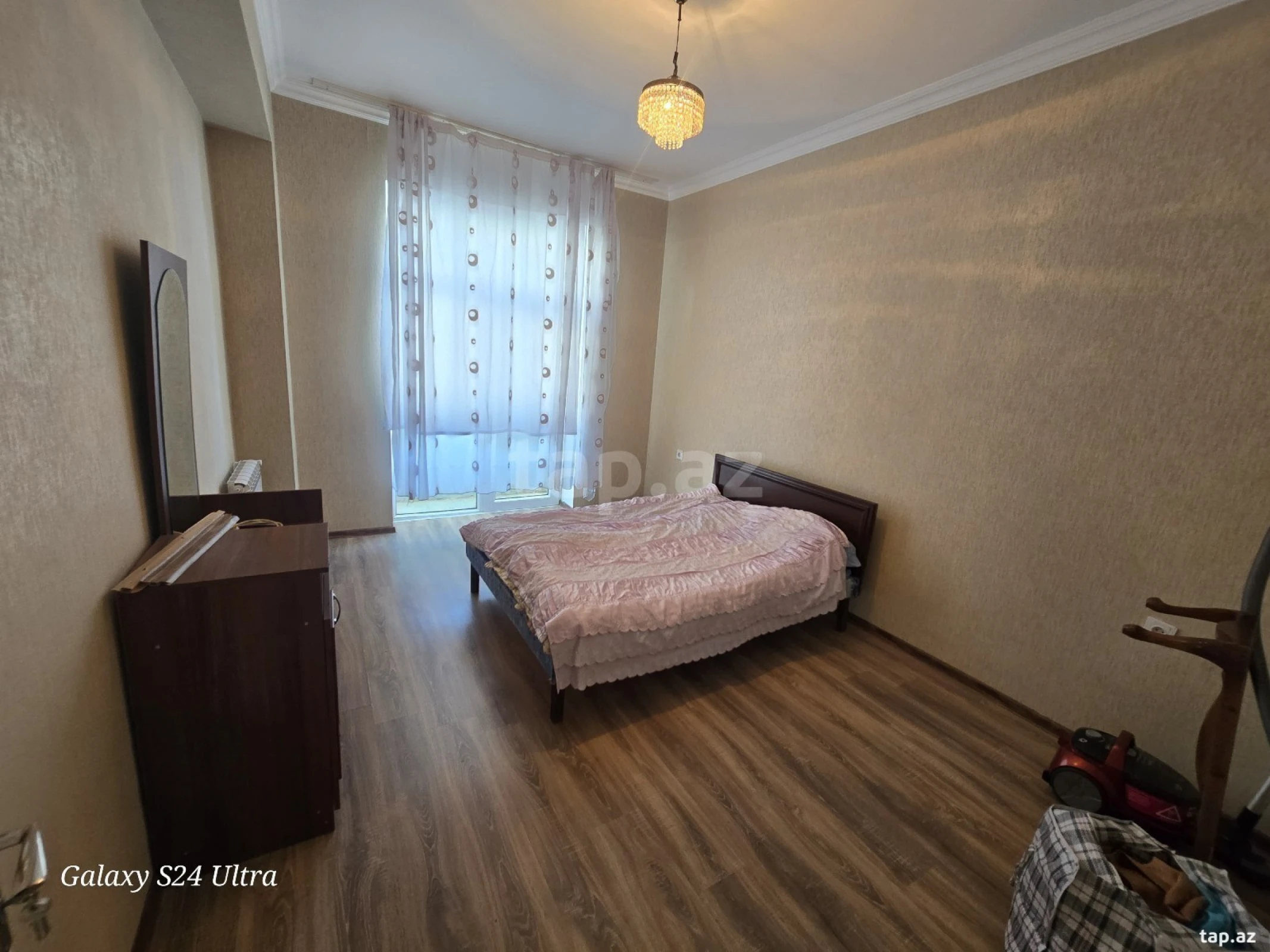 Satılır 2 otaqlı yeni tikili 71 m²