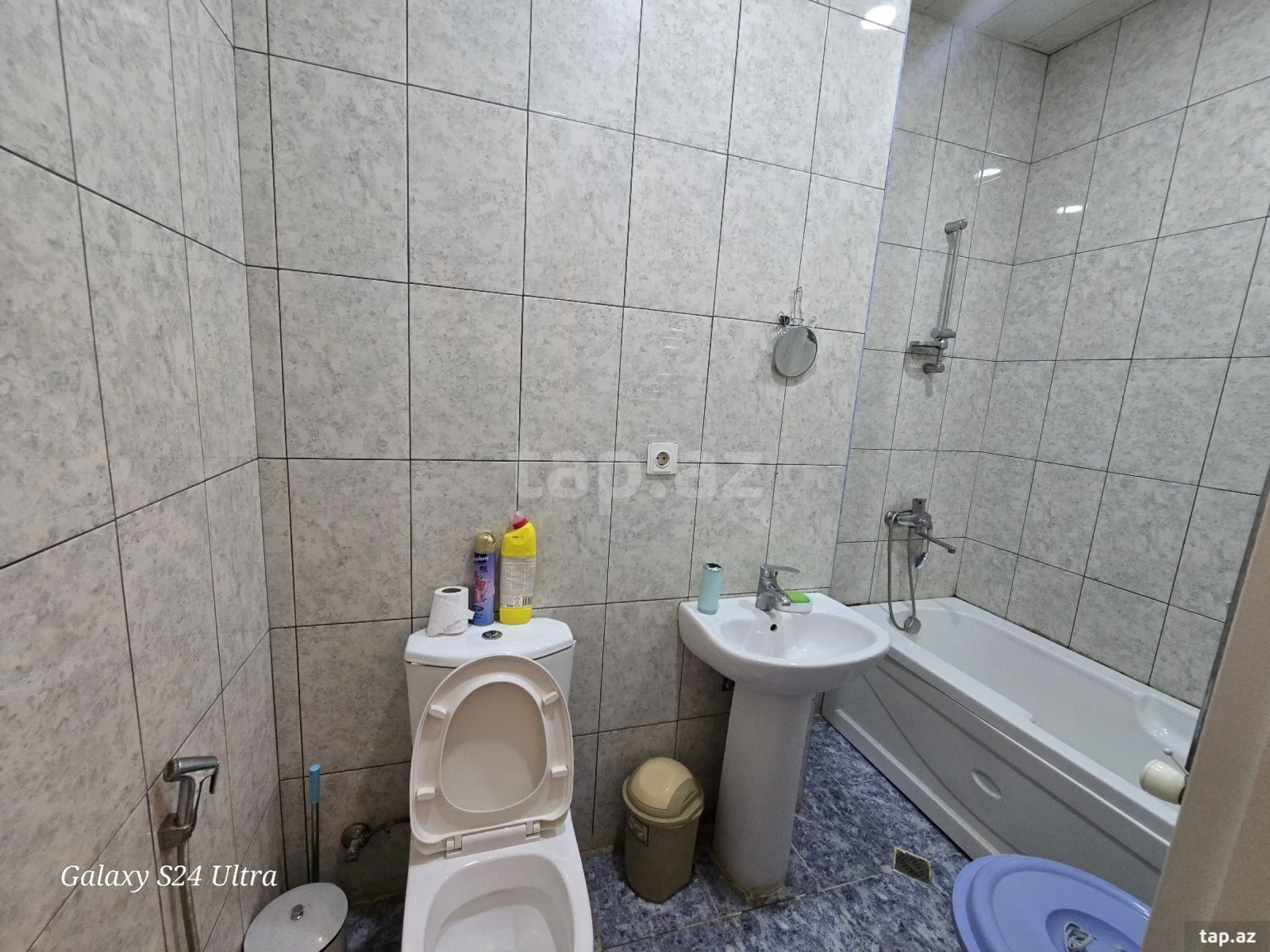 Satılır 2 otaqlı yeni tikili 71 m²