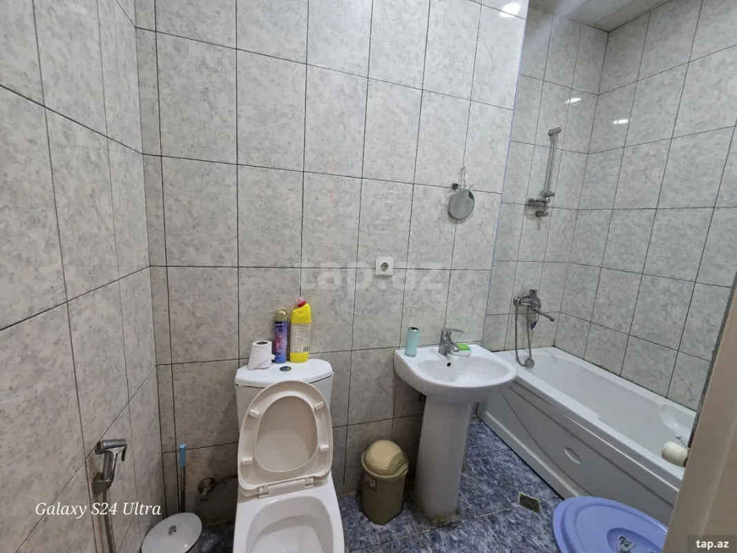 Satılır 2 otaqlı yeni tikili 71 m²