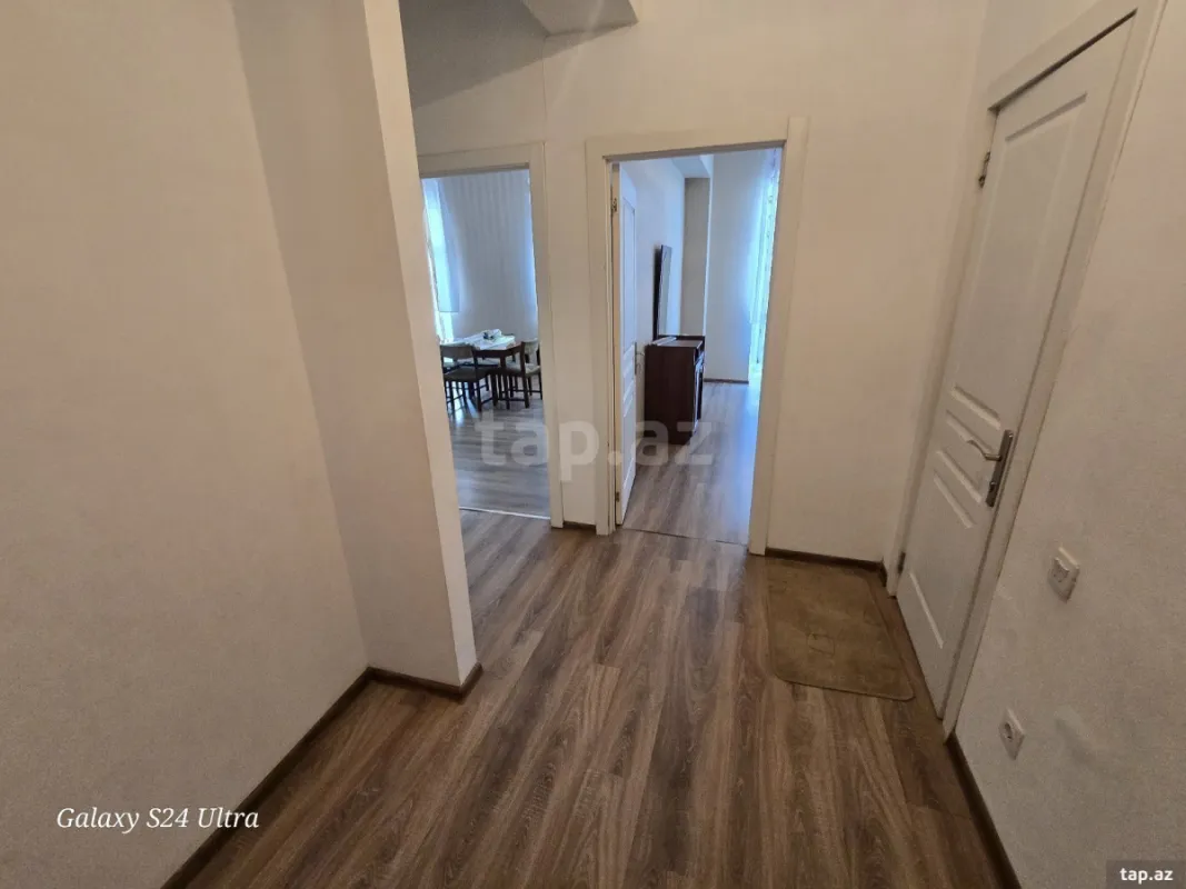 Satılır 2 otaqlı yeni tikili 71 m²