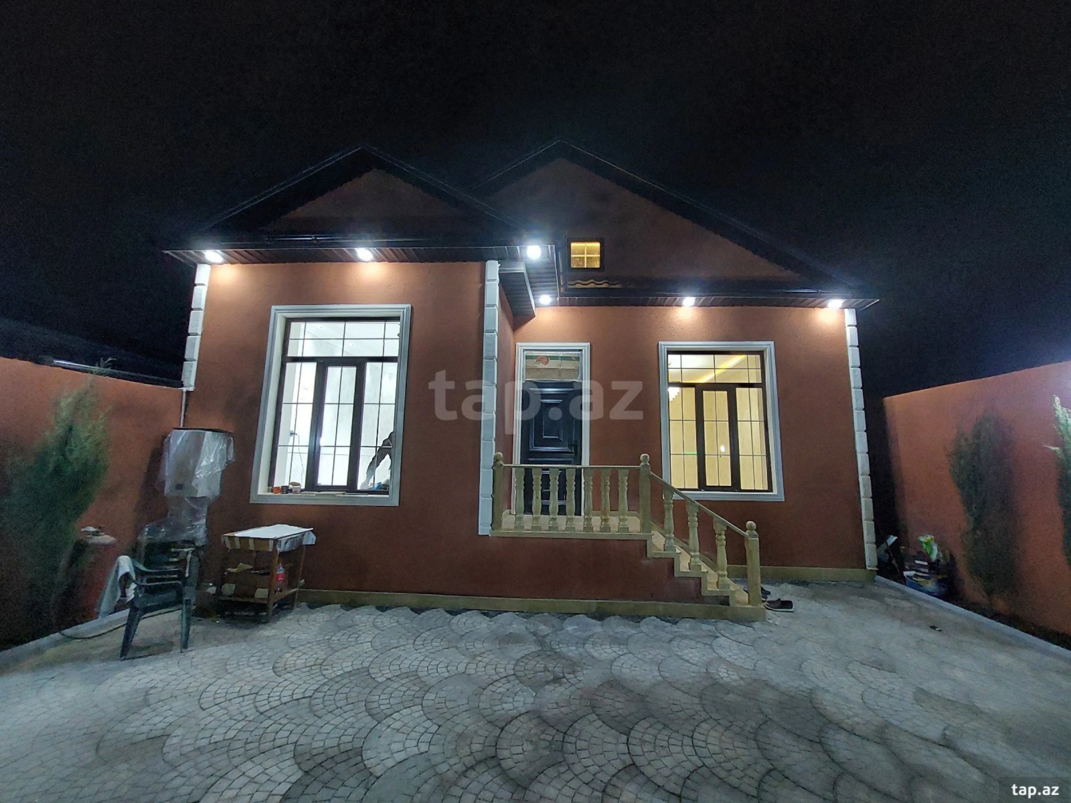 Satılır 3 otaqlı həyət evi