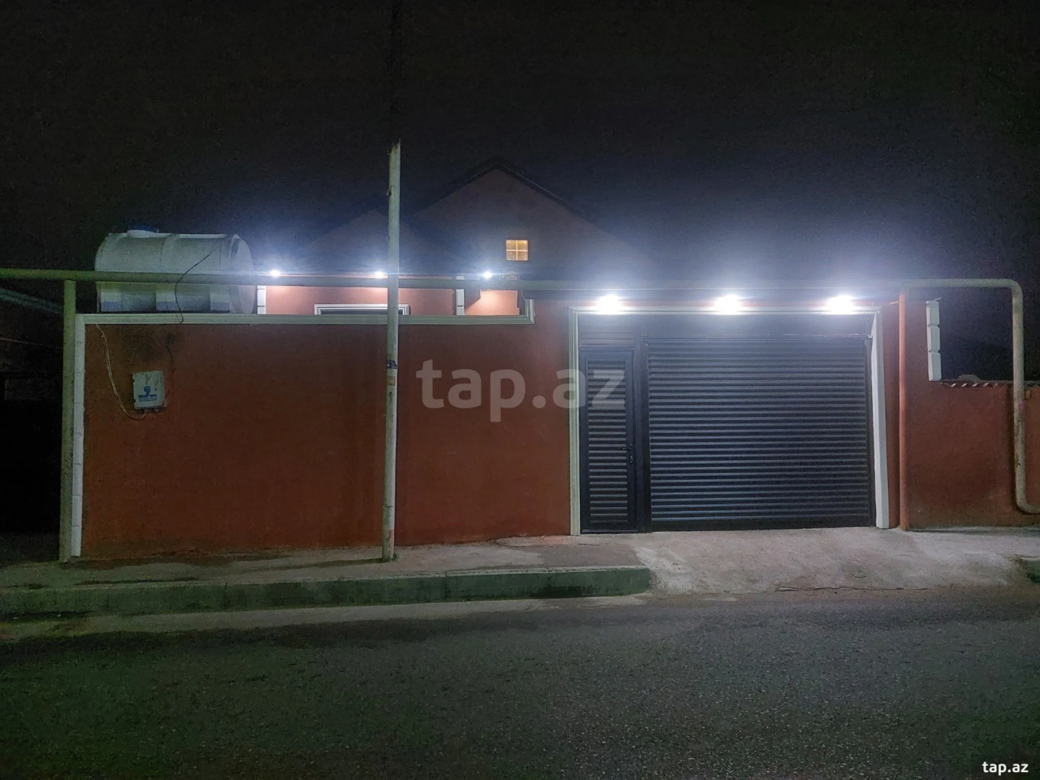 Satılır 3 otaqlı həyət evi