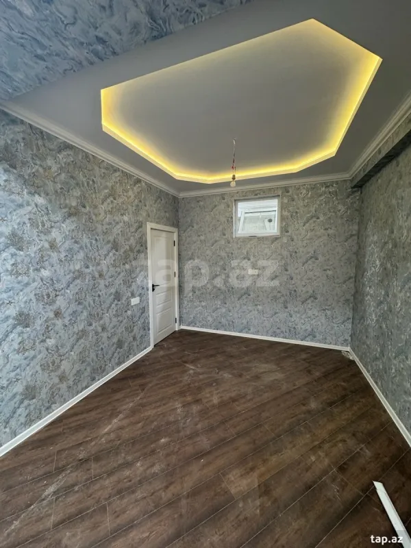 Satılır 2 otaqlı yeni tikili 61 m²