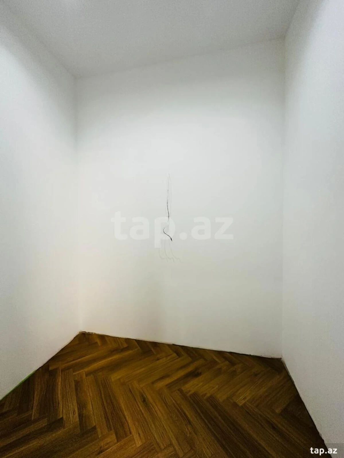 Satılır 5 otaqlı həyət evi