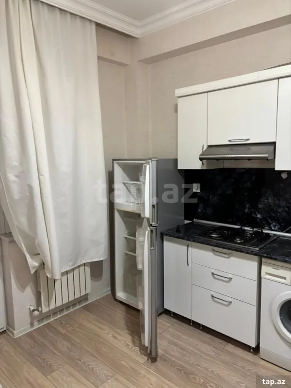 Kirayə verilir 1 otaqlı yeni tikili 47 m²