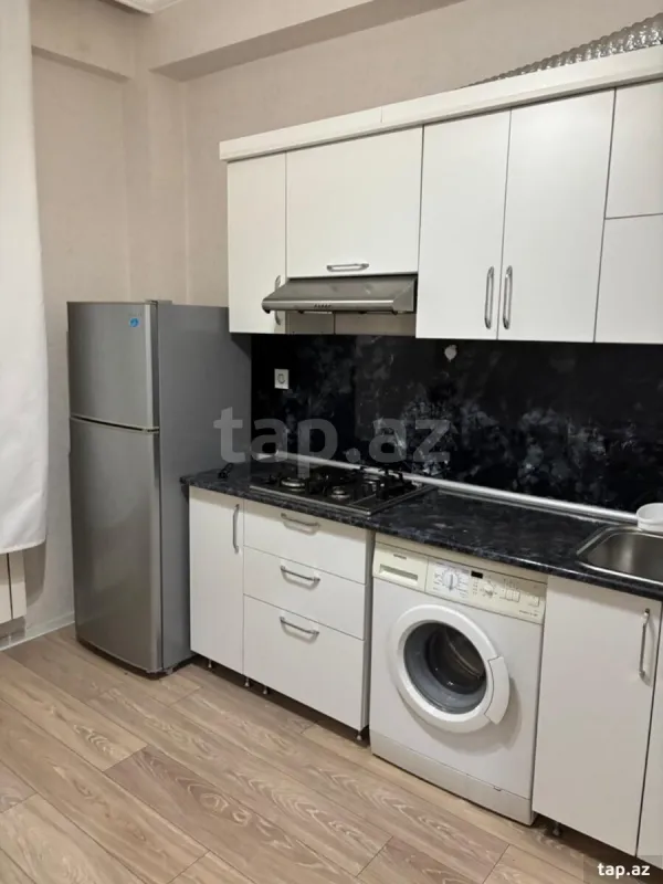 Kirayə verilir 1 otaqlı yeni tikili 47 m²