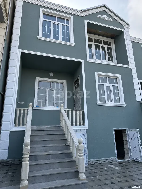 Satılır 5 otaqlı həyət evi 150 m²