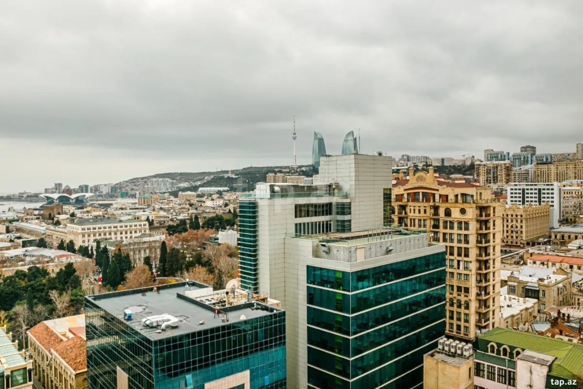 Kirayə verilir 2 otaqlı yeni tikili 107 m²