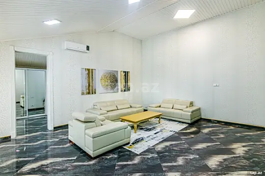 Kirayə verilir 2 otaqlı yeni tikili 107 m²