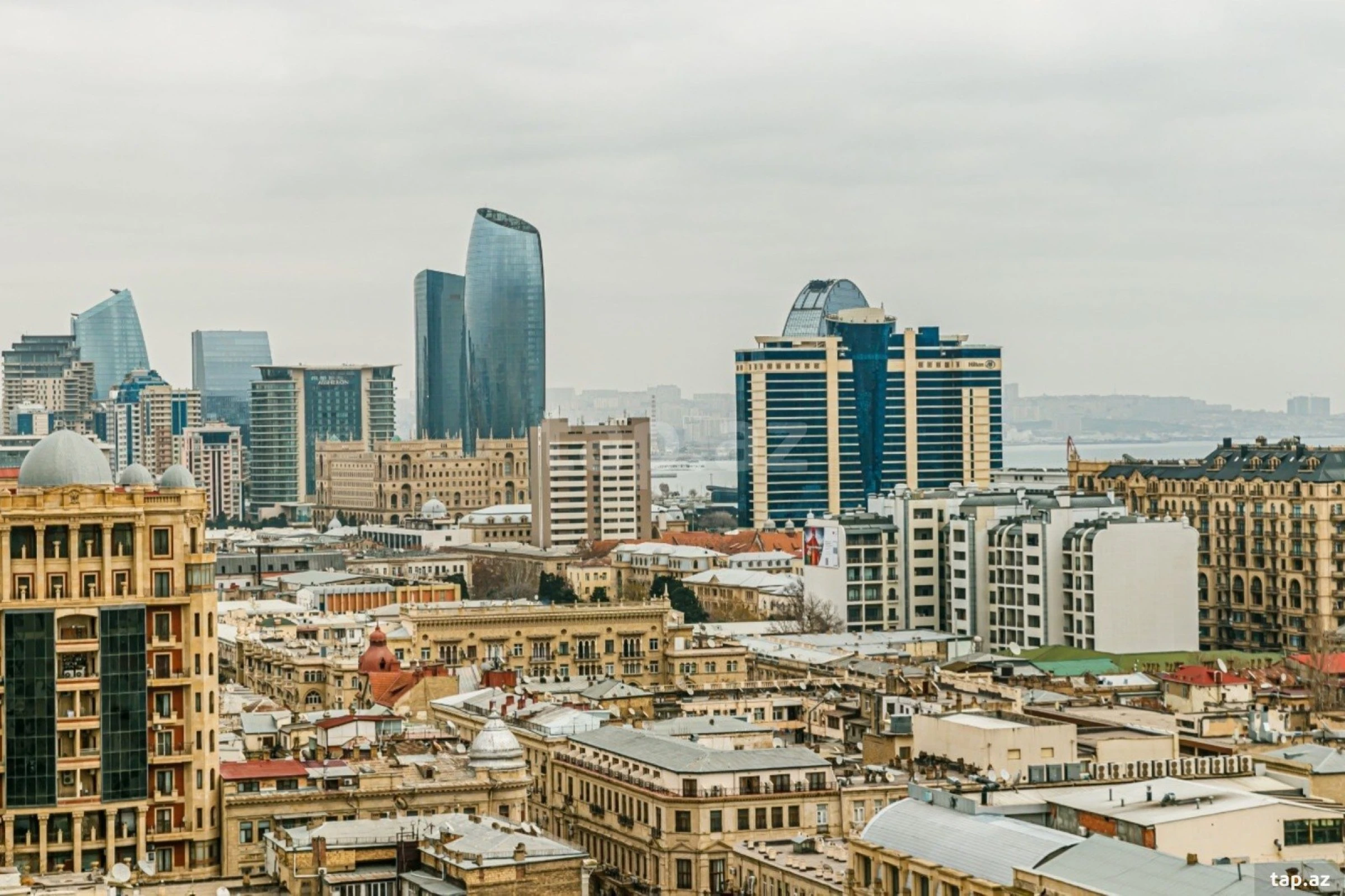 Kirayə verilir 2 otaqlı yeni tikili 107 m²