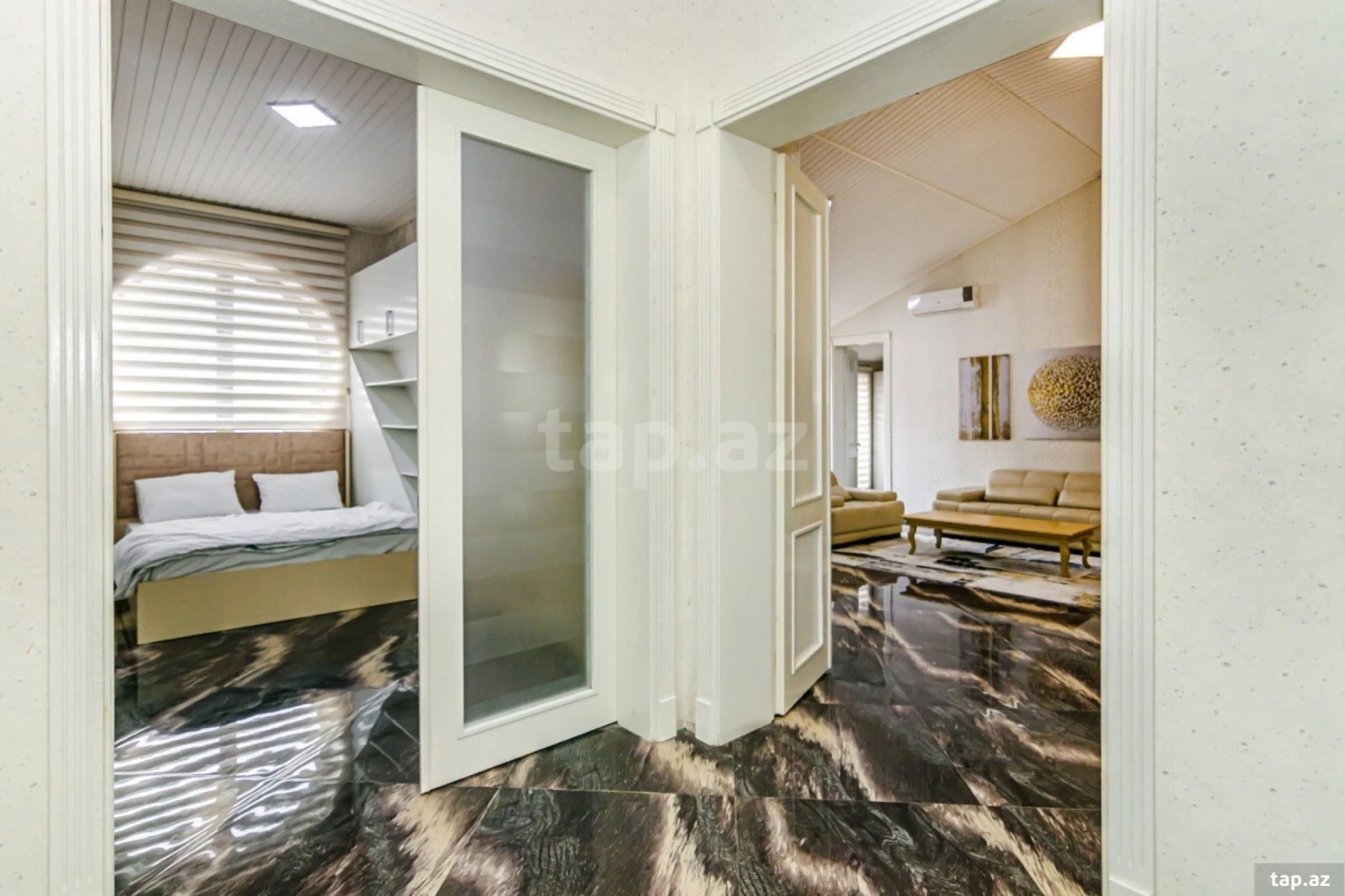 Kirayə verilir 2 otaqlı yeni tikili 107 m²