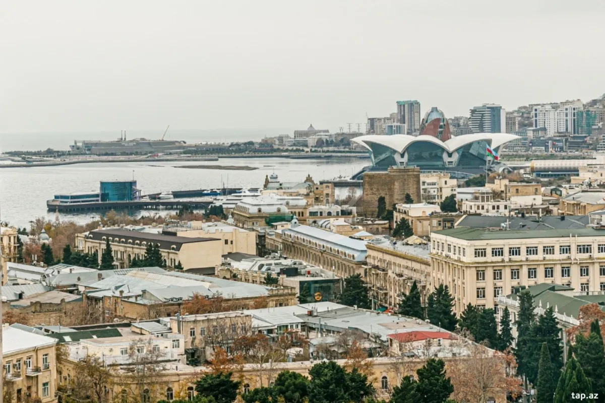 Kirayə verilir 2 otaqlı yeni tikili 107 m²