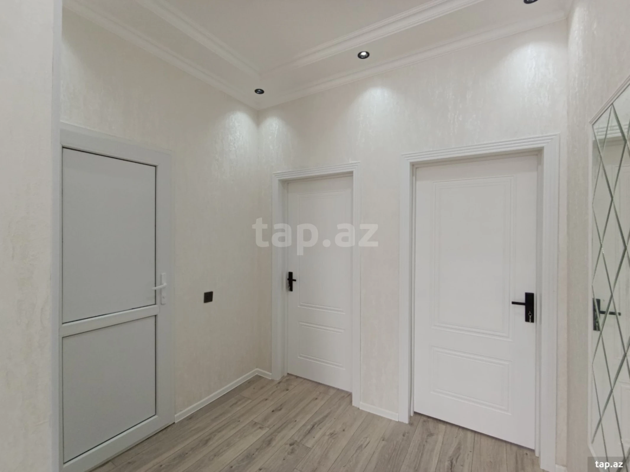 Satılır 4 otaqlı həyət evi