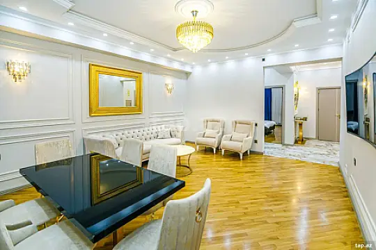 Kirayə verilir 2 otaqlı yeni tikili 104 m² — Bakı, Sahil qəs. 2 otaq 104.00 m²