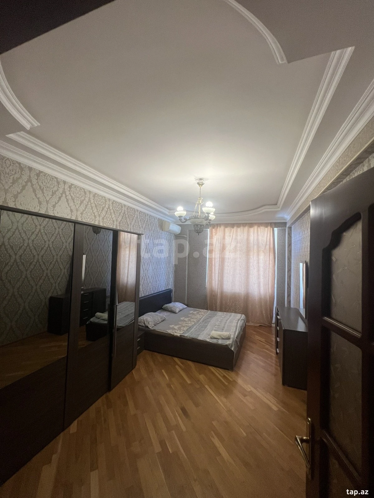 Kirayə verilir 2 otaqlı yeni tikili 85 m²