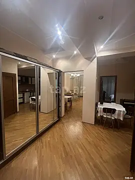 Kirayə verilir 2 otaqlı yeni tikili 85 m²