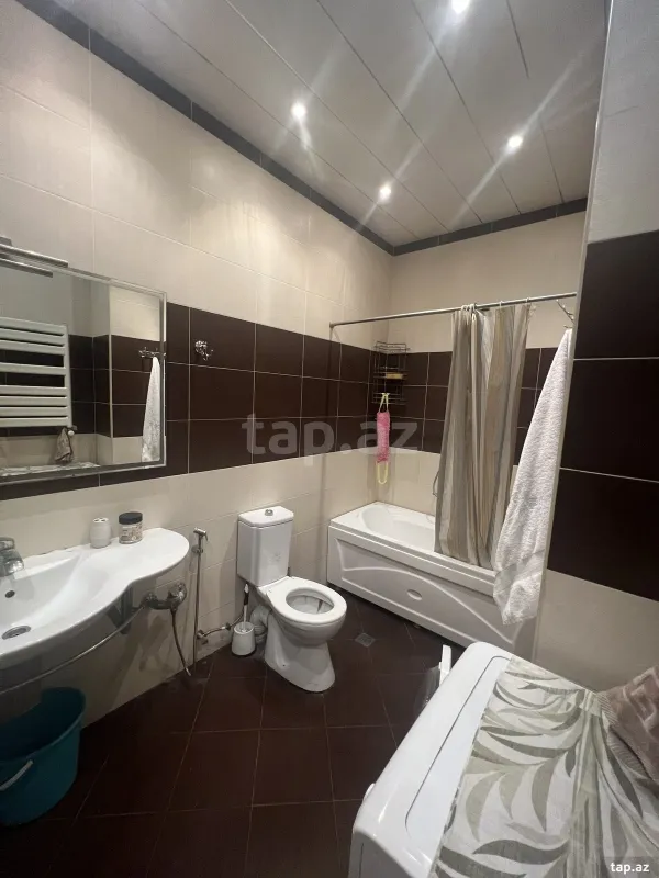 Kirayə verilir 2 otaqlı yeni tikili 85 m²