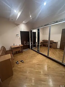 Kirayə verilir 2 otaqlı yeni tikili 85 m²