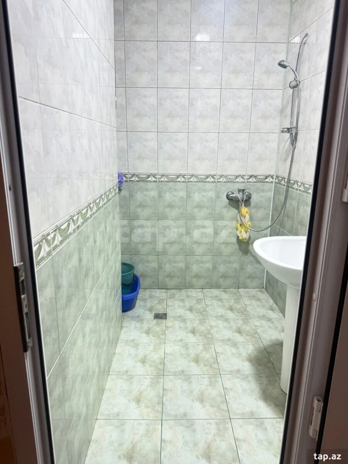 Satılır 4 otaqlı mənzil 87 m²
