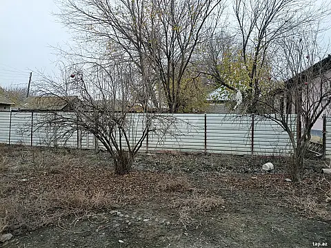 Satılır 4 otaqlı həyət evi