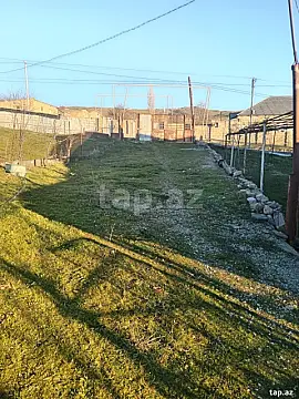 Satılır 4 otaqlı həyət evi