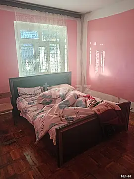 Satılır 4 otaqlı həyət evi