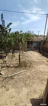 Satılır 6 otaqlı həyət evi