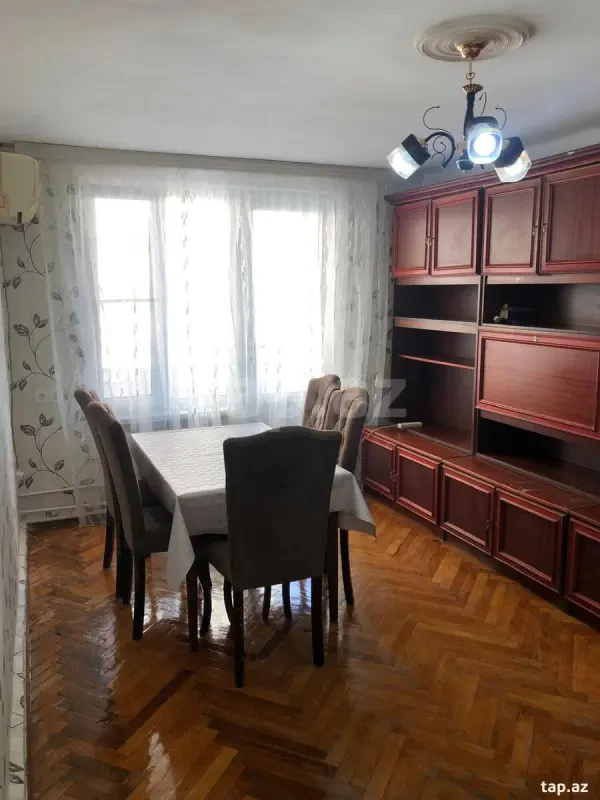 Kirayə verilir 2 otaqlı mənzil 60 m²