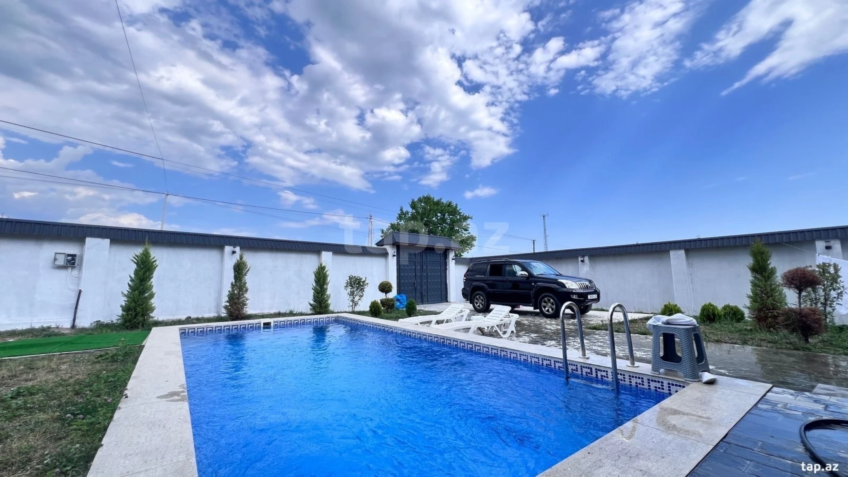 Kirayə verilir 4 otaqlı həyət evi