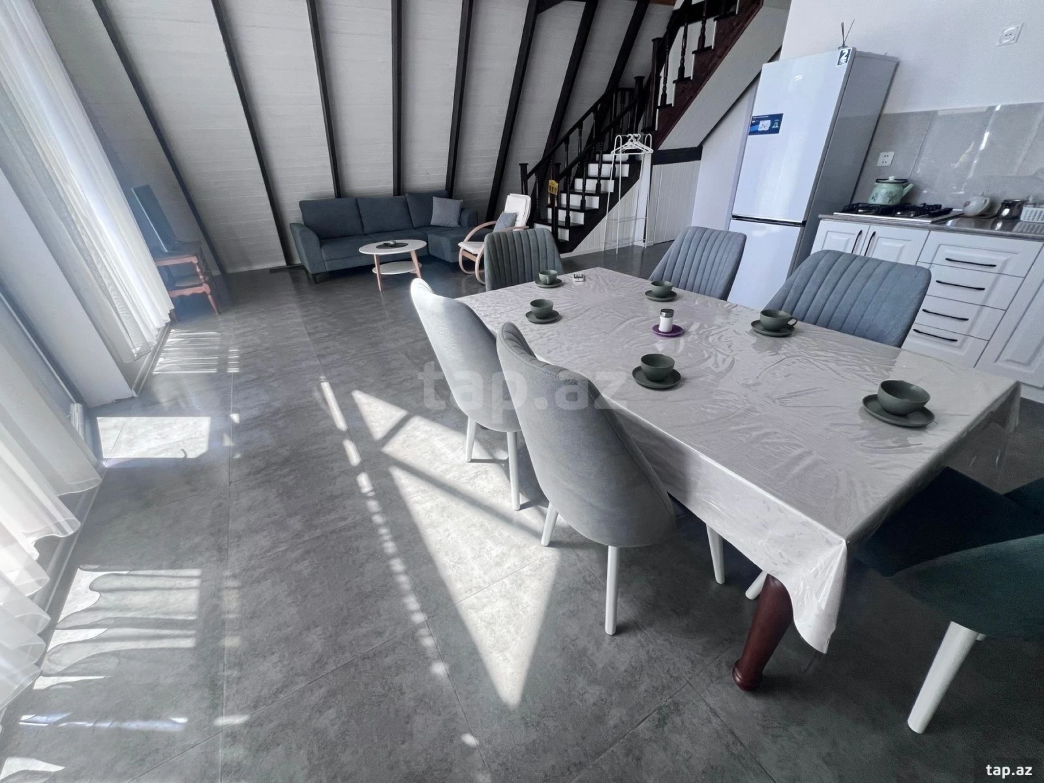 Kirayə verilir 4 otaqlı həyət evi