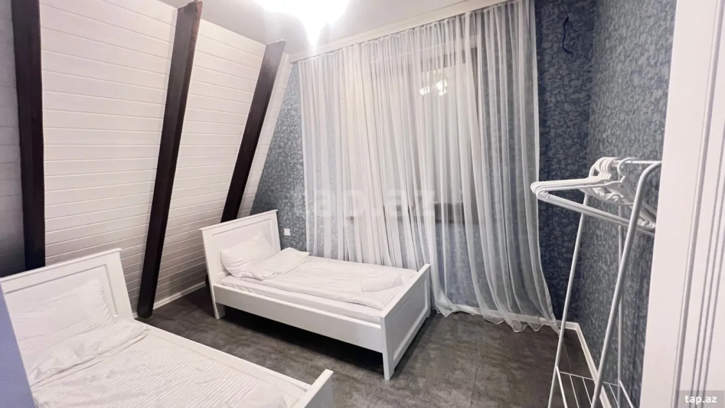 Kirayə verilir 4 otaqlı həyət evi