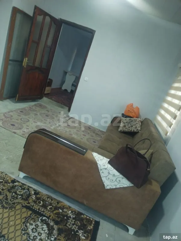 Kirayə verilir 2 otaqlı həyət evi