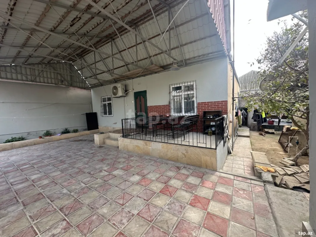 Satılır 3 otaqlı həyət evi
